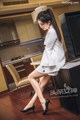 TouTiao 2017-07-18: Model Li Xue (李雪) (30 photos)